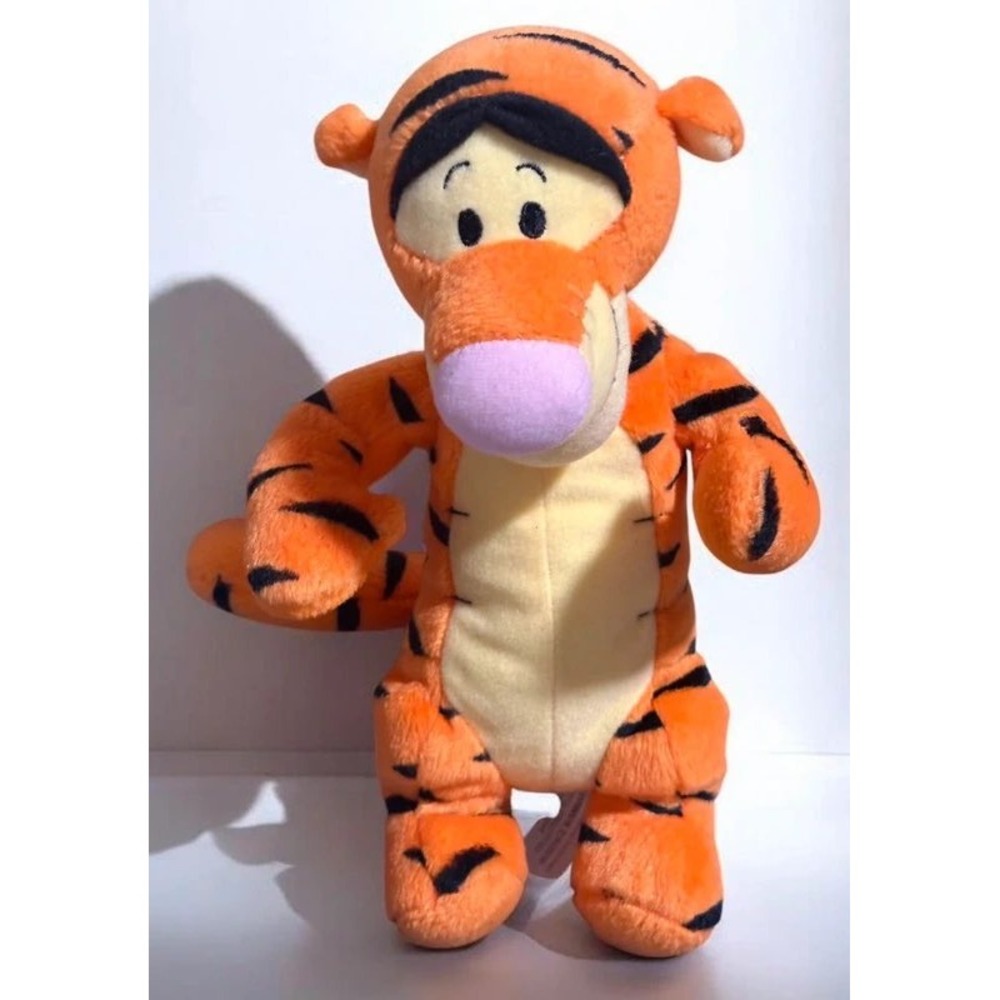Disney Tigger Plush Fisher-Price Mattel 2001 Vintage Winnie the Pooh 9 Inch Toy